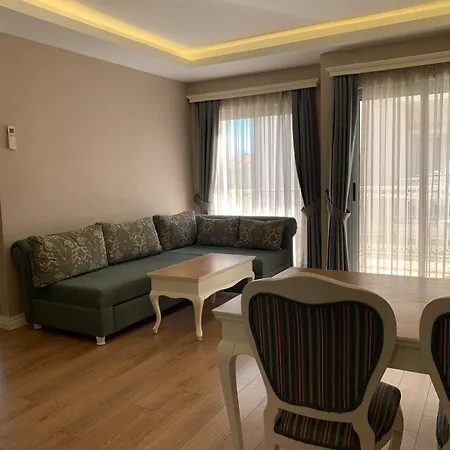 Daphne Apartment